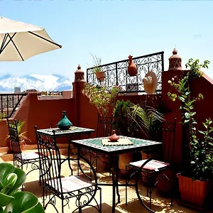 dar-yasser.marrakeshhotelsmorocco.com/